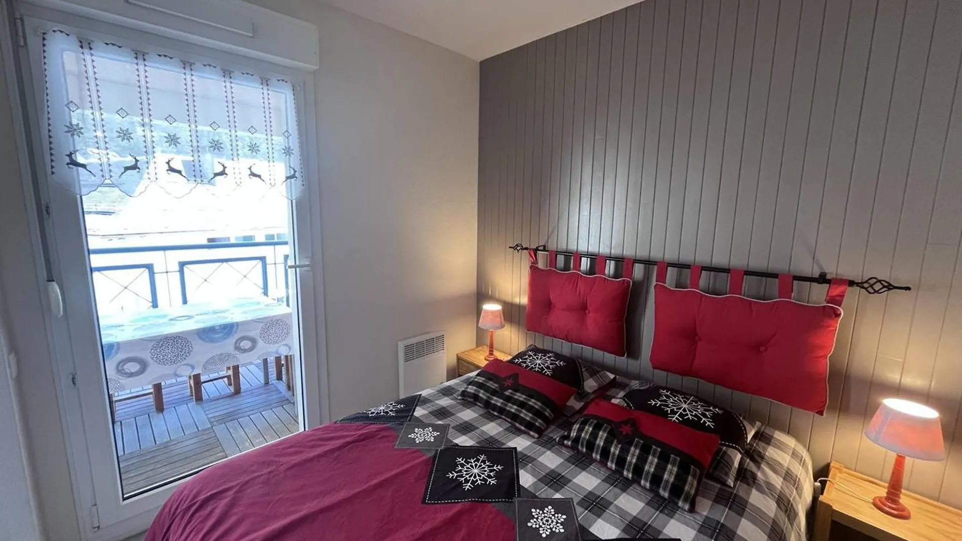 Apartament Appartement A Cauterets Avec Terrasse Et Parking - Fr-1-812-20