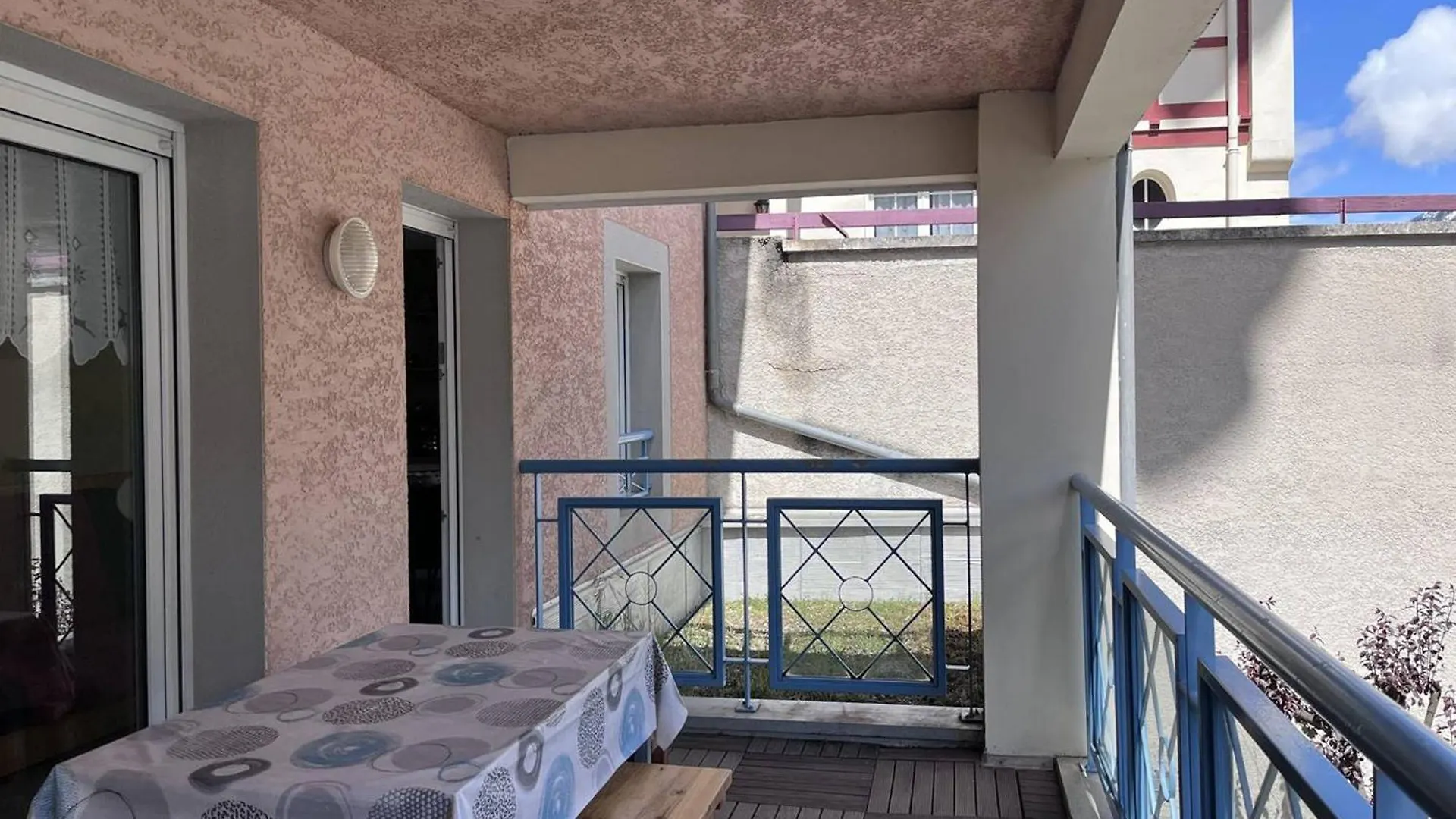 Appartement A Cauterets Avec Terrasse Et Parking - Fr-1-812-20 Apartament